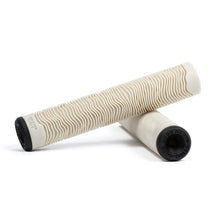 Cargar imagen en el visor de la galería, TILT TOPO GRIPS