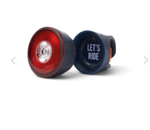 Cargar imagen en el visor de la galería, Luz Frontal/Trasera Traveler para Bicicleta
